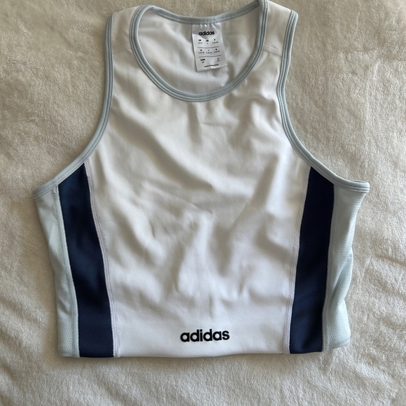 Adidas fitness top - Picture 1 of 2